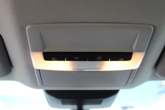 Used 2022 Nissan Sentra SR w/ Electronics Package FWD image 18