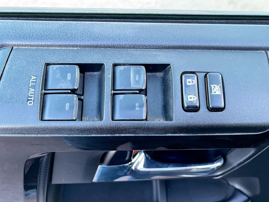 Used 2021 Toyota 4Runner Nightshade image 17