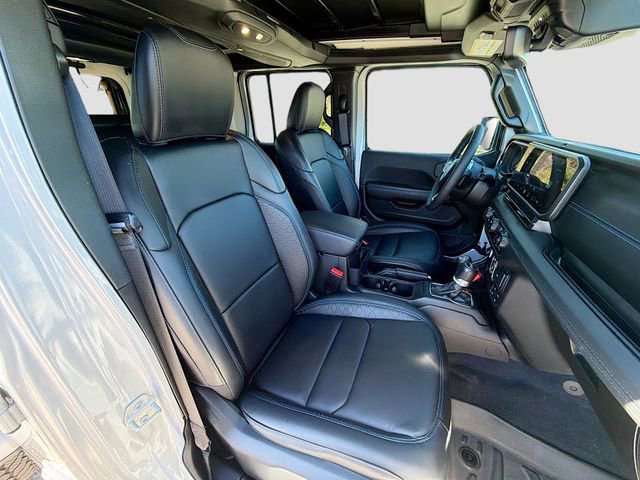 Used 2024 Jeep Wrangler High Altitude image 14
