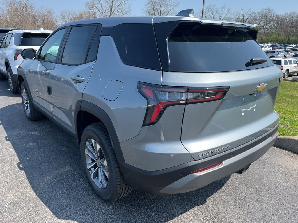 New 2026 Chevrolet Equinox LT image 4