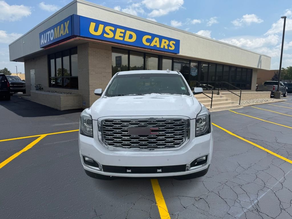 Used 2018 GMC Yukon Denali image 3