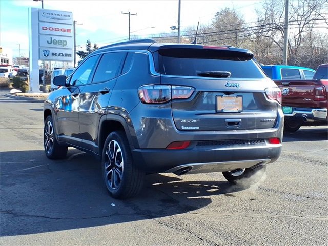 Certified 2023 Jeep Compass Limited image 5