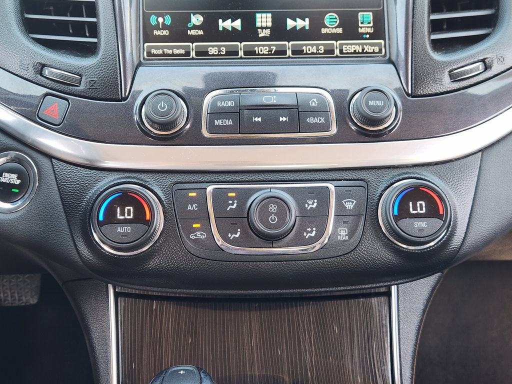 Used 2020 Chevrolet Impala LT FWD image 15