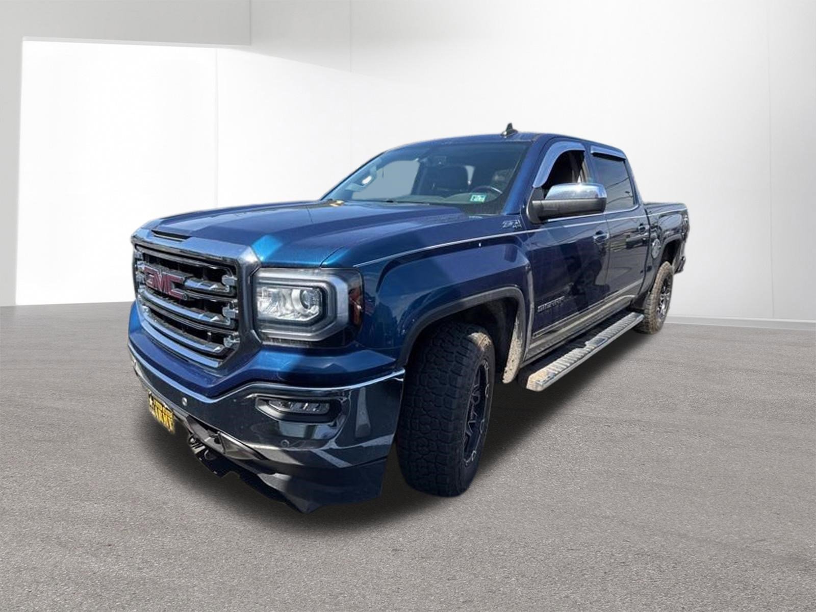 Used 2017 GMC Sierra 1500 SLT w/ SLT Premium Package AWD/4WD image 2