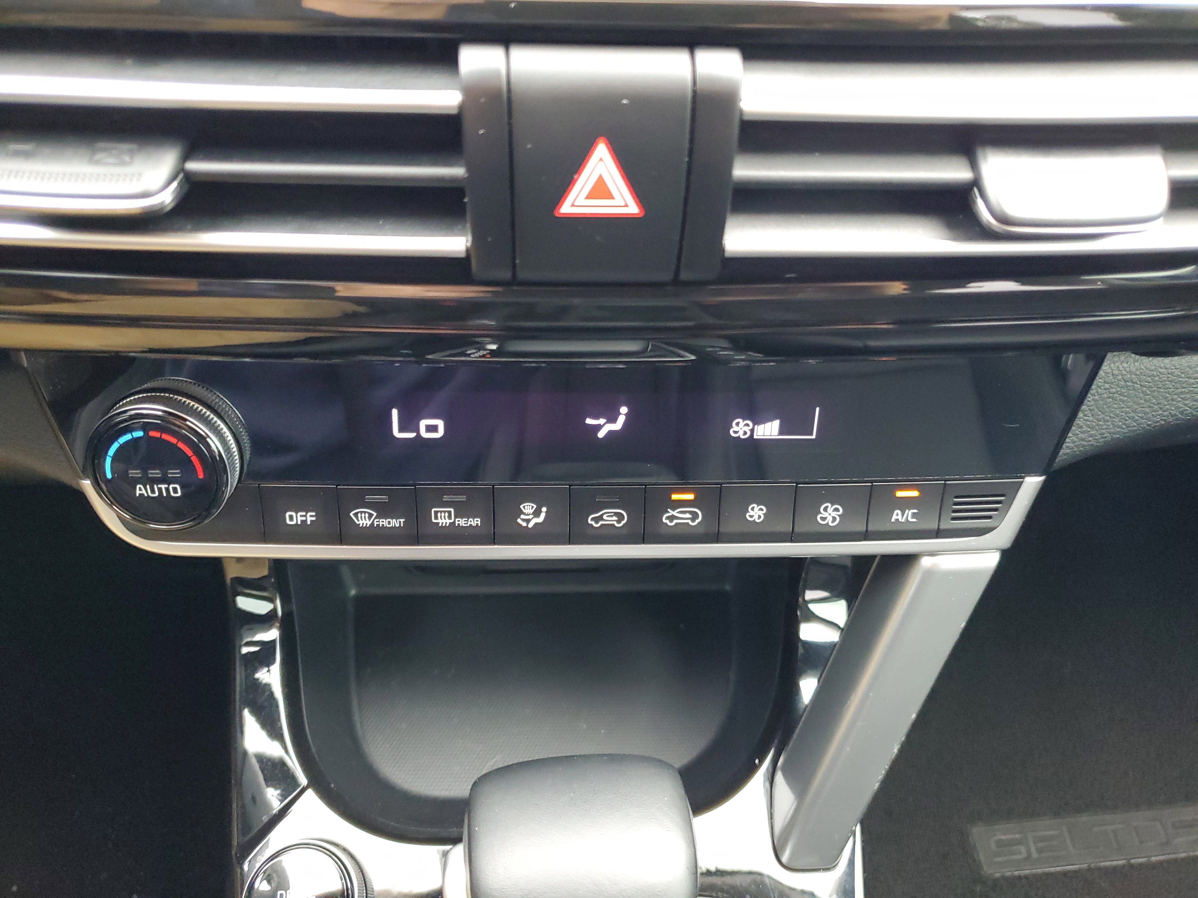 Certified 2023 Kia Seltos EX image 35