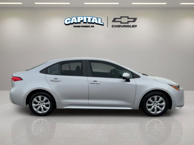 Used 2023 Toyota Corolla LE image 6