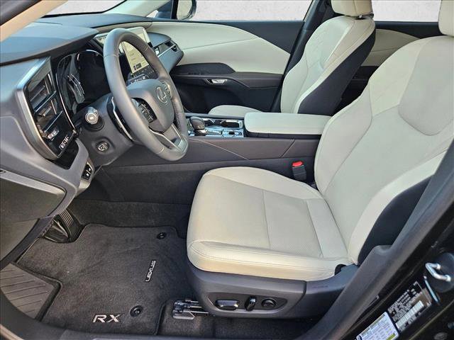 Used 2024 Lexus RX 350 FWD w/ Technology Package image 15