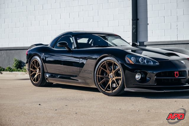 Used 2004 Dodge Viper SRT-10 image 39