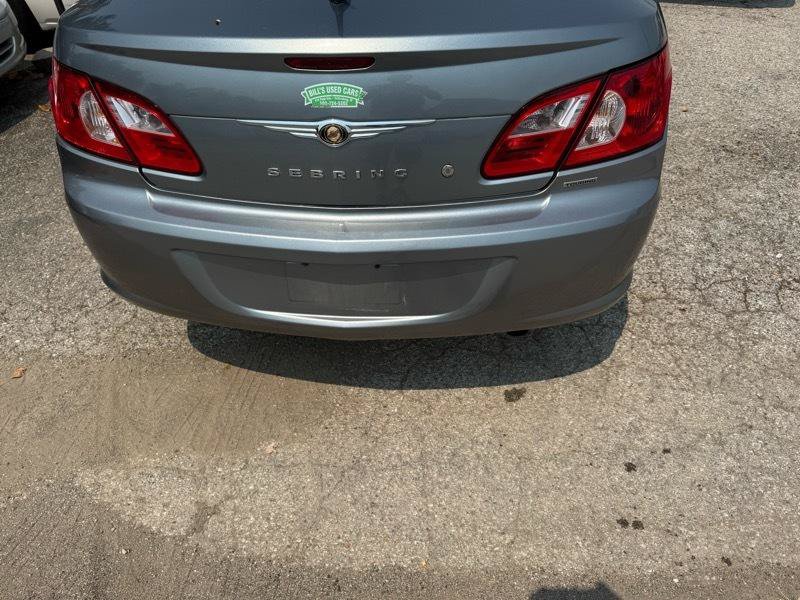 Used 2008 Chrysler Sebring Touring w/ Special Touring Group FWD image 9