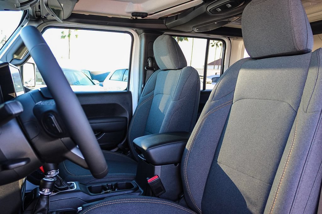 New 2026 Jeep Wrangler Unlimited Sport AWD/4WD image 17