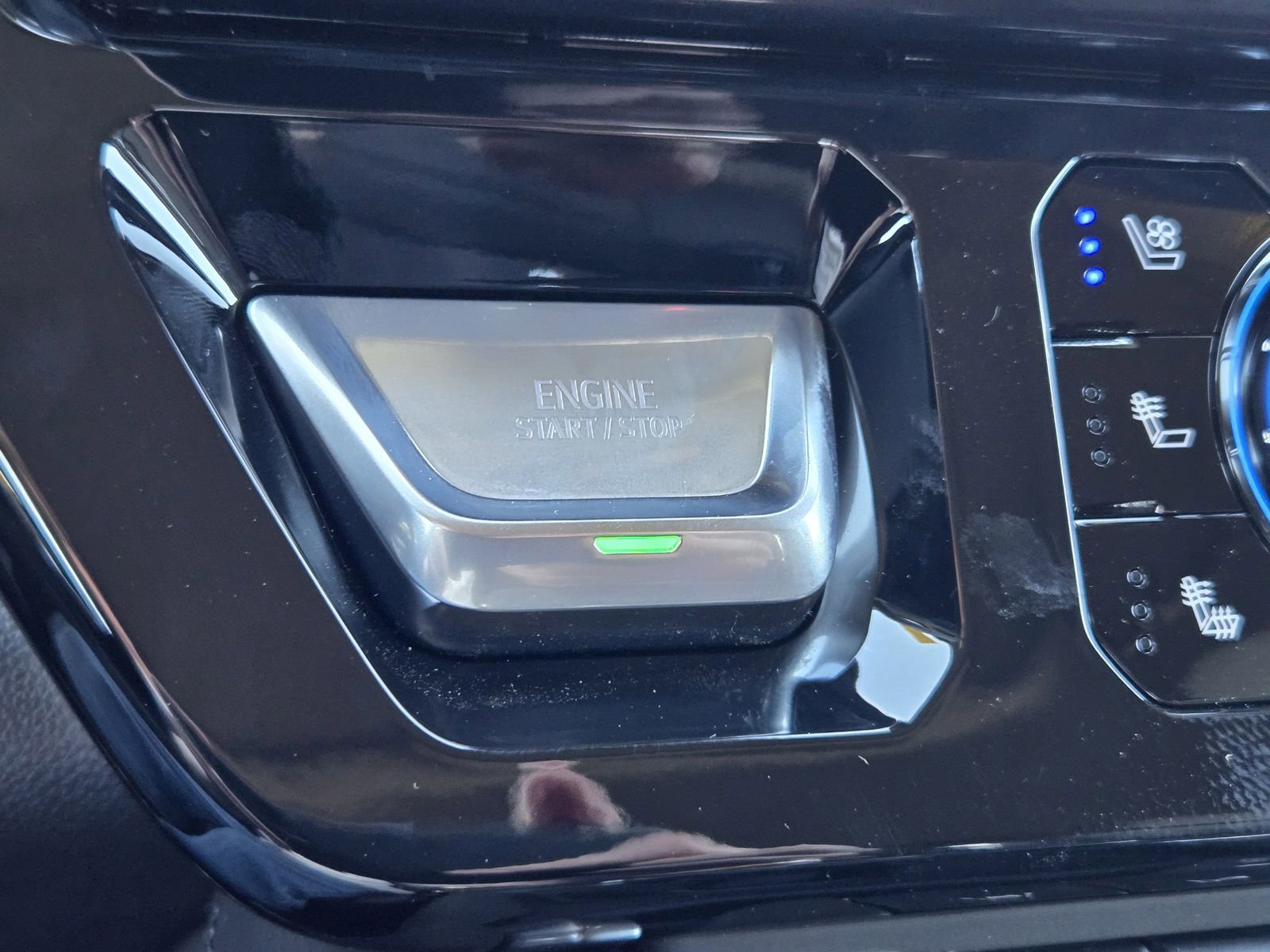 New 2026 GMC Sierra 1500 Denali w/ Denali Reserve Package image 23