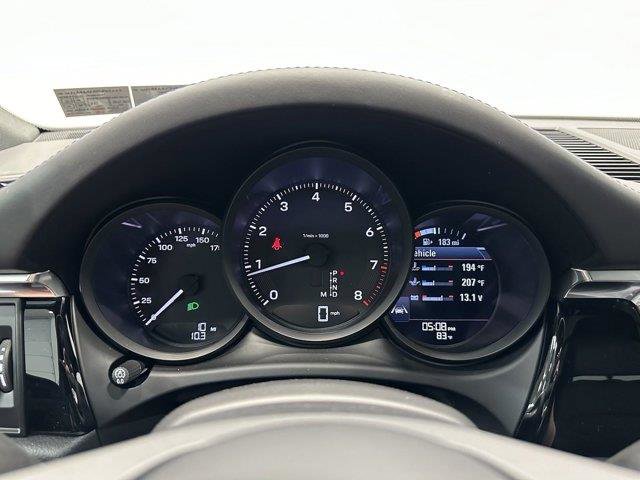 New 2025 Porsche Macan image 23