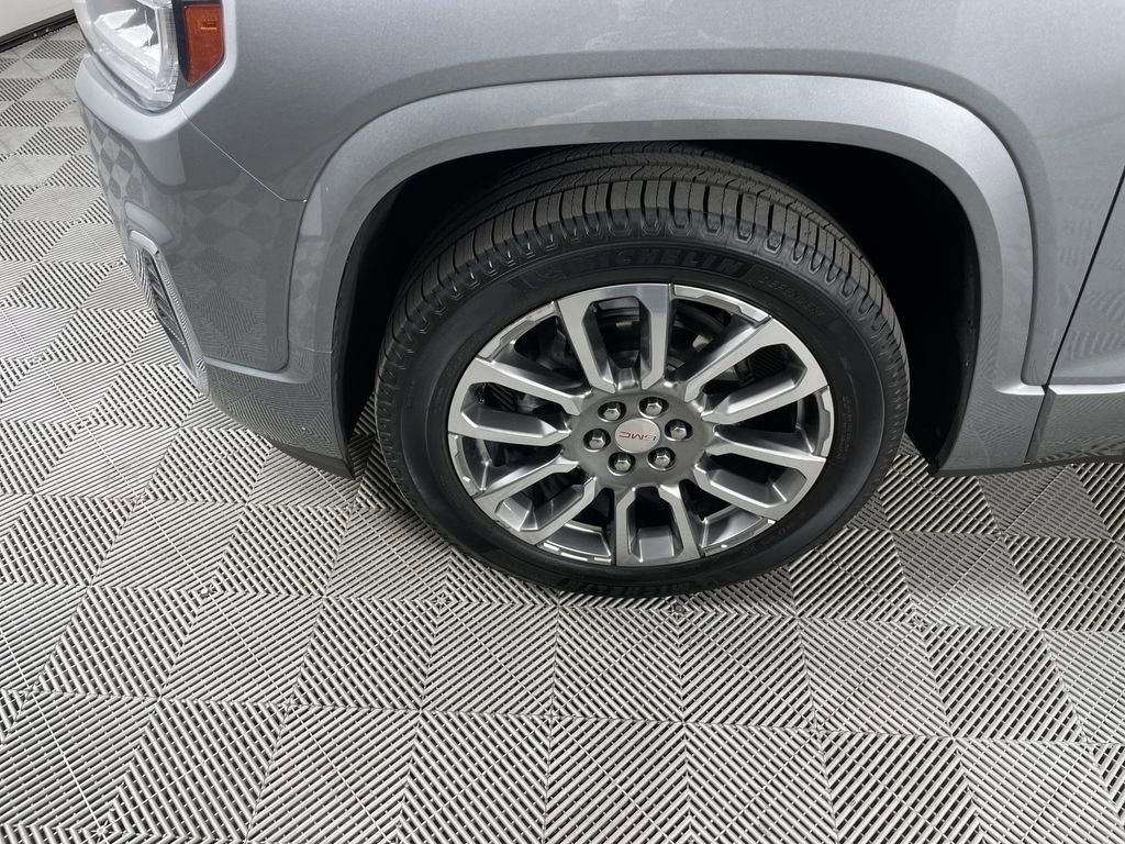 Used 2023 GMC Acadia Denali w/ Denali Ultimate Package image 33