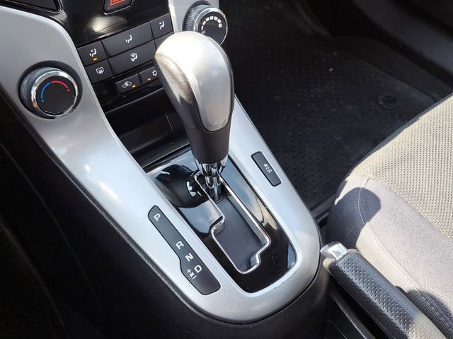 Used 2013 Chevrolet Cruze LT image 20