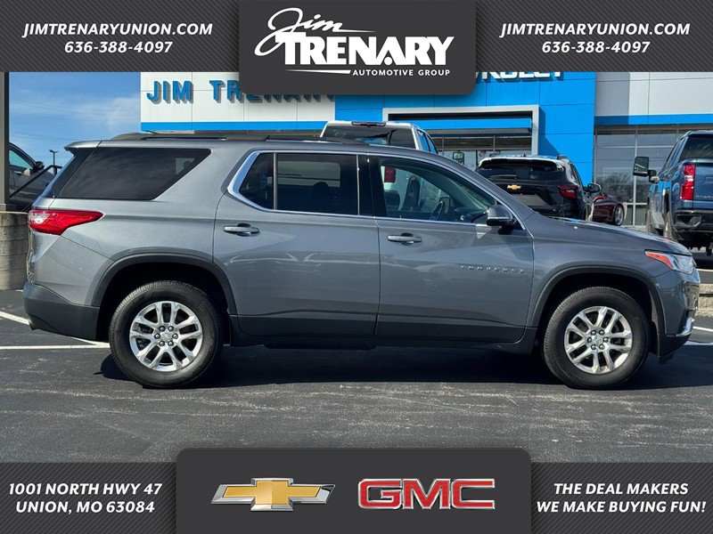 Used 2020 Chevrolet Traverse LT image 1