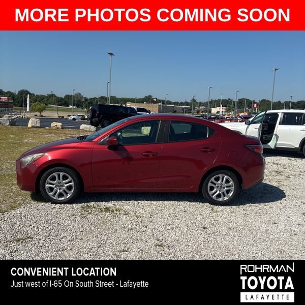 Used 2017 Toyota Yaris iA FWD image 2
