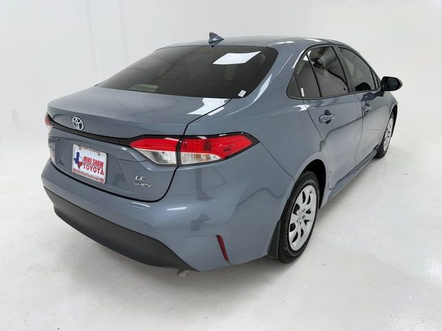 Used 2025 Toyota Corolla LE image 40