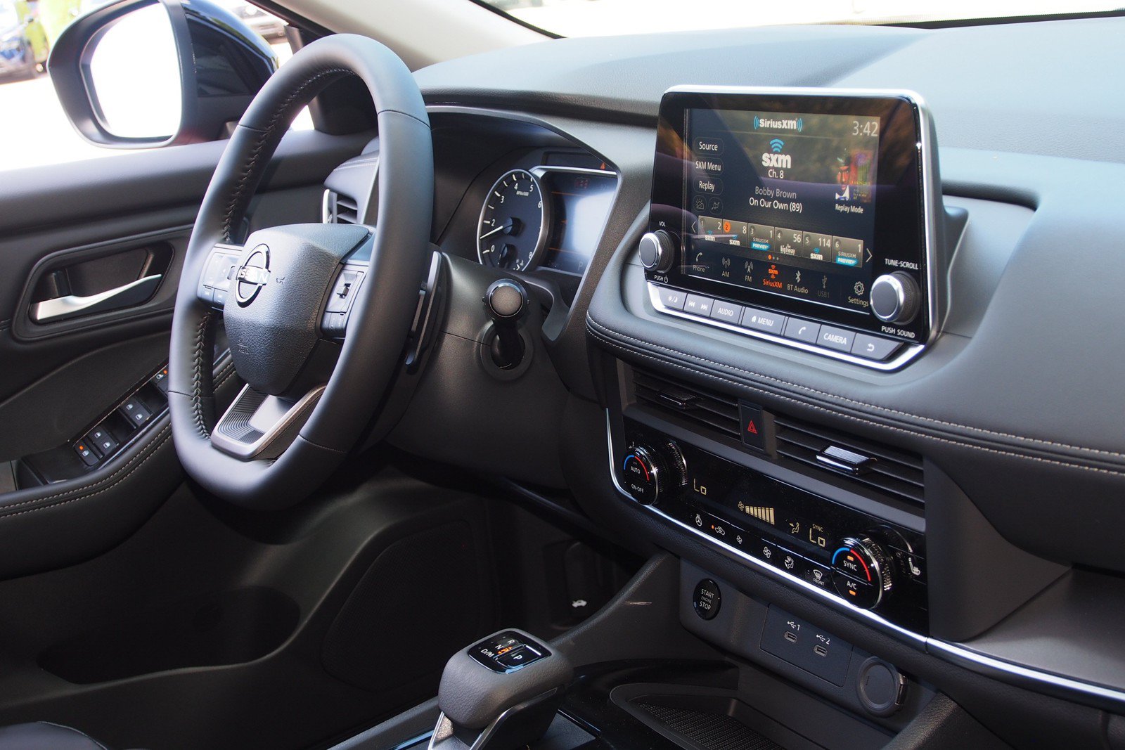 New 2026 Nissan Rogue Dark Armor FWD image 10