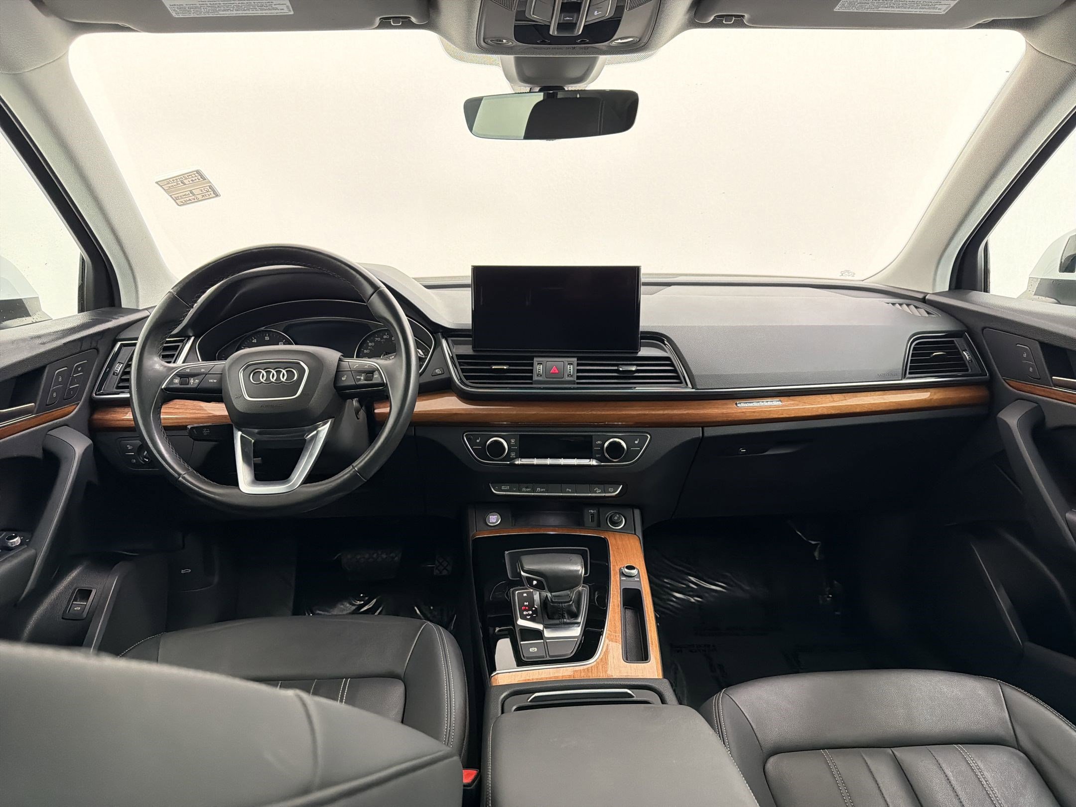 Used 2021 Audi Q5 2.0T Premium w/ Convenience Package AWD/4WD image 16