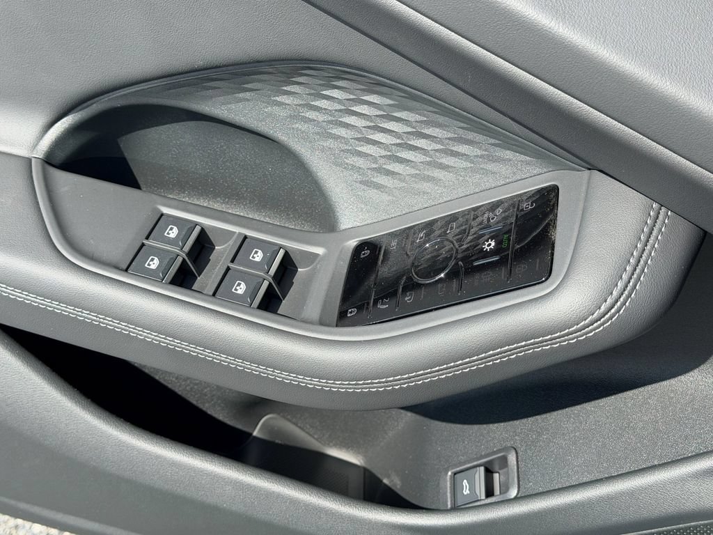 New 2026 Audi A6 Premium Plus AWD/4WD image 33