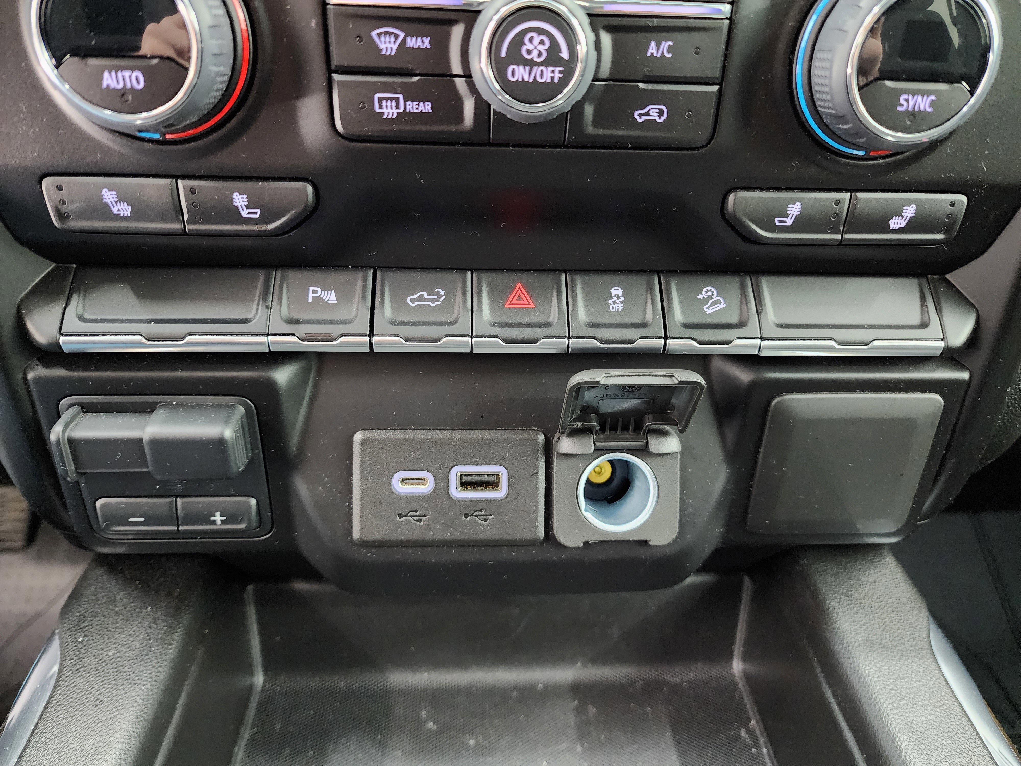 Used 2023 Chevrolet Silverado 2500 LT w/ Z71 Sport Edition image 53