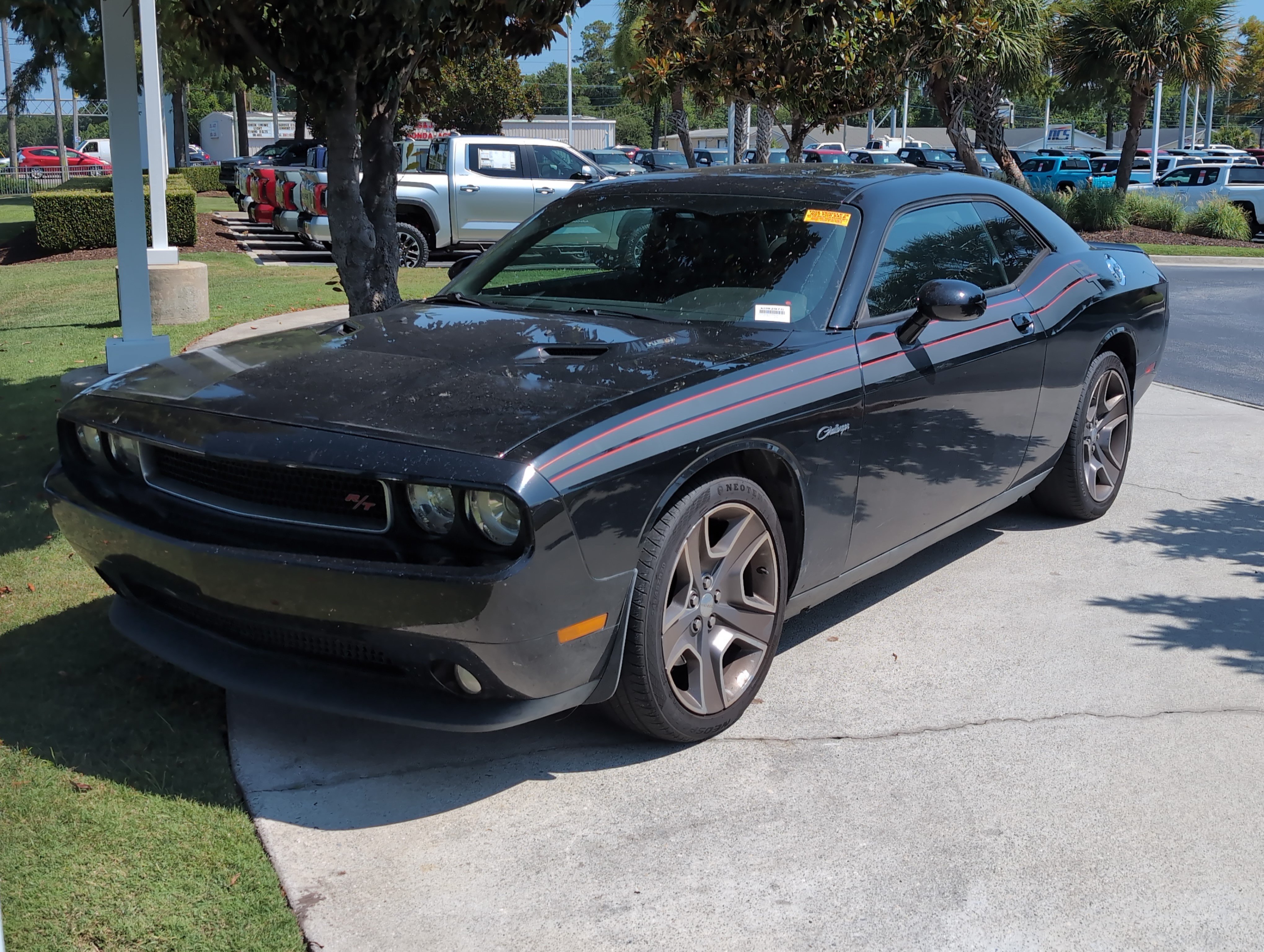 Used 2013 Dodge Challenger R/T RWD image 5