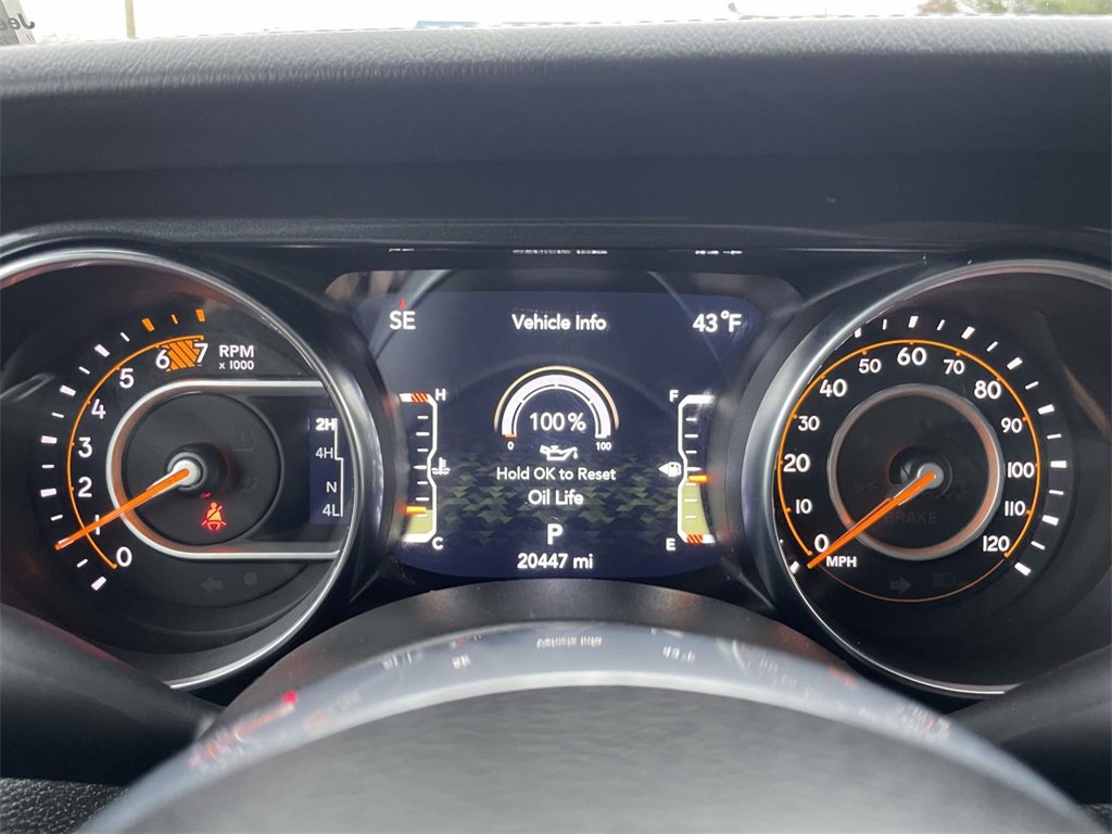 Used 2023 Jeep Wrangler Sahara image 24
