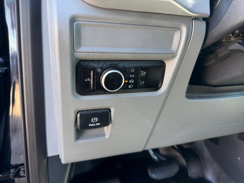 Used 2023 Ford F150 XL image 19