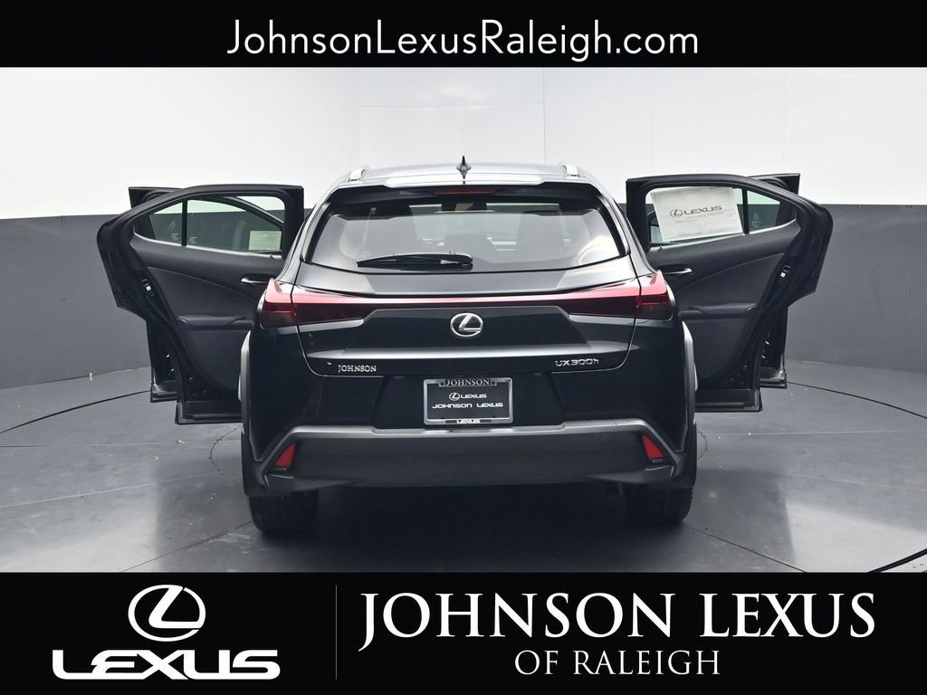 New 2026 Lexus UX 300h FWD image 34