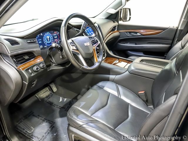 Used 2019 Cadillac Escalade ESV Premium Luxury AWD/4WD image 11