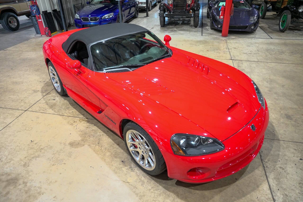 Used 2004 Dodge Viper SRT-10 RWD image 26