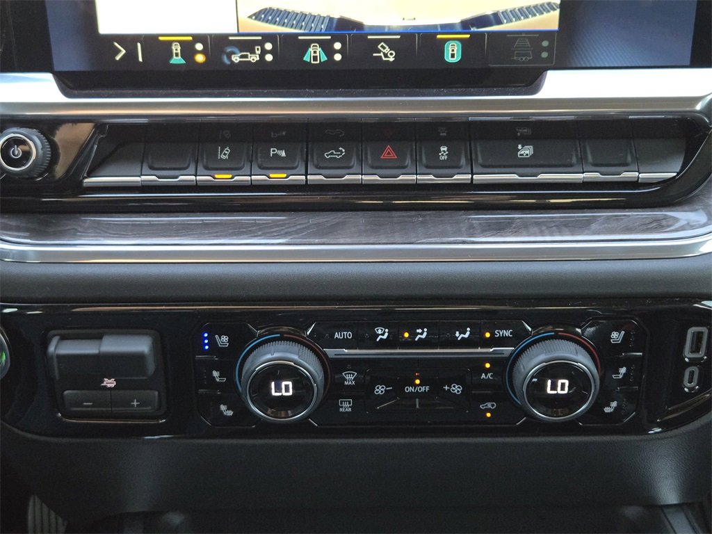 Used 2024 Chevrolet Silverado 2500 LTZ w/ LTZ Plus Package image 14