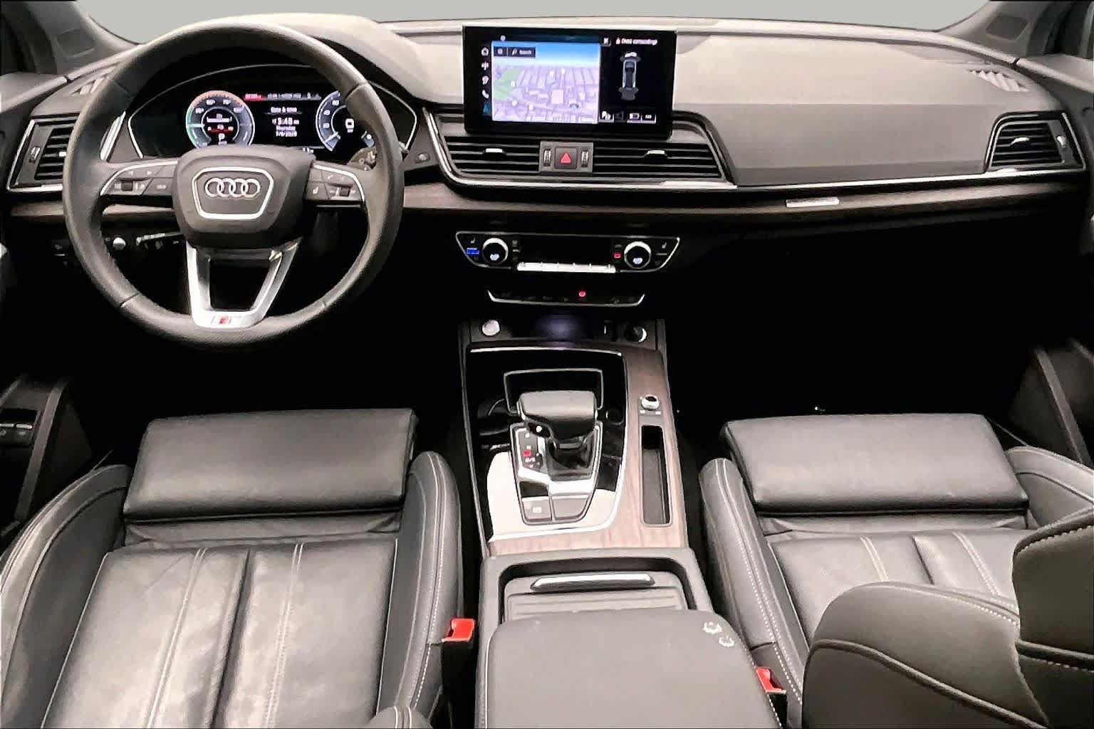 Used 2024 Audi Q5 e Prestige w/ Prestige Package AWD/4WD image 16