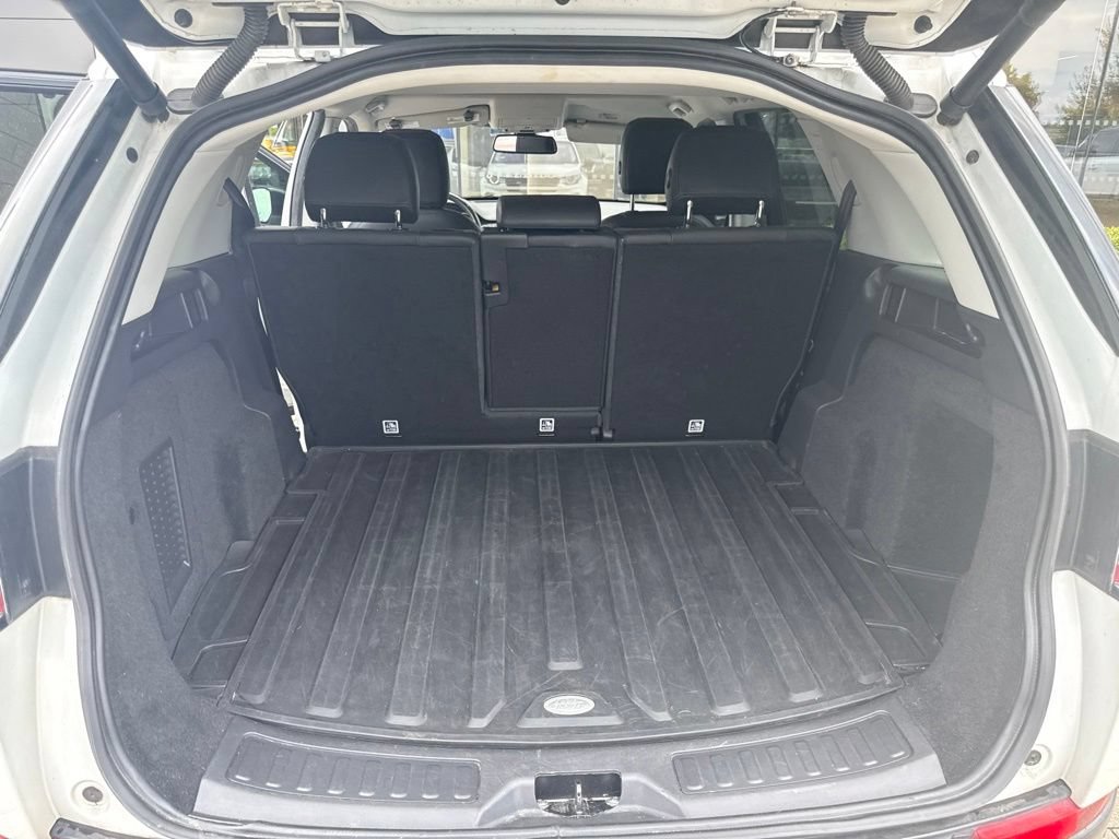 Used 2018 Land Rover Discovery Sport HSE AWD/4WD image 18