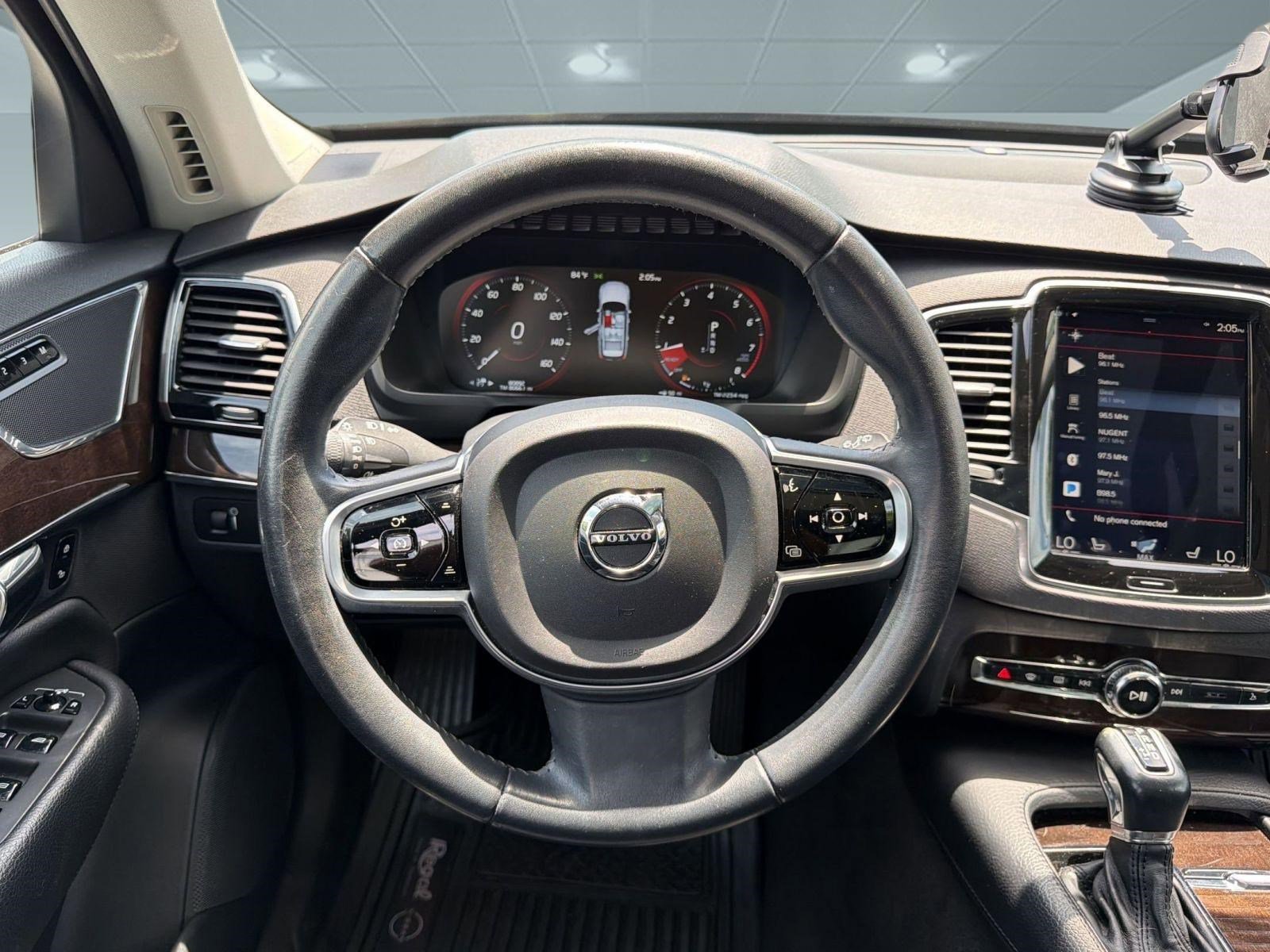 Used 2017 Volvo XC90 T5 Momentum w/ Vision Package FWD image 25