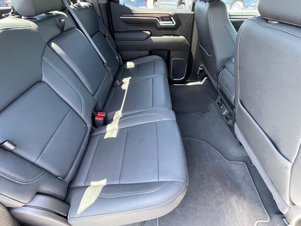 Used 2025 GMC Sierra 1500 SLT image 26