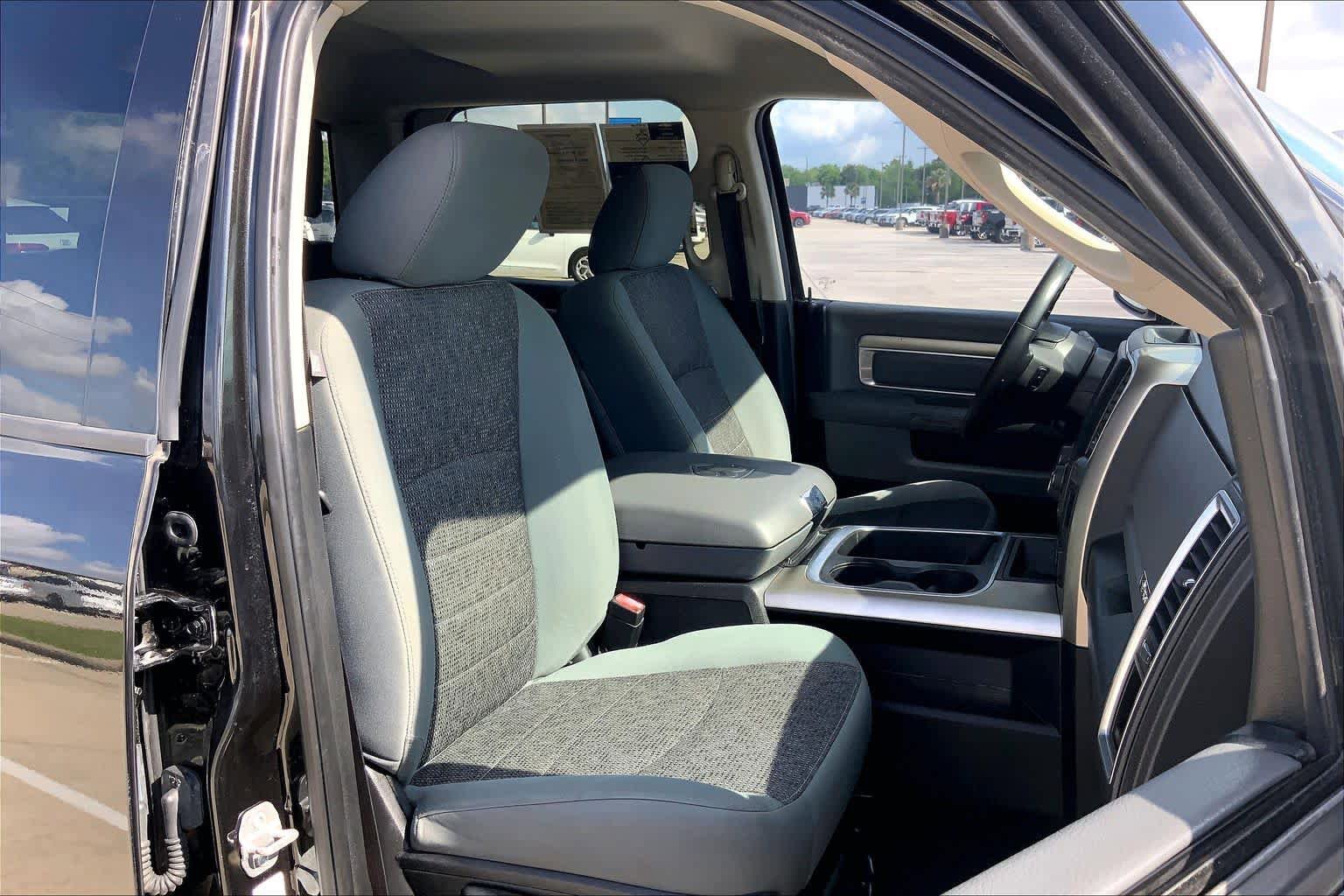Used 2018 RAM 1500 Big Horn AWD/4WD image 9