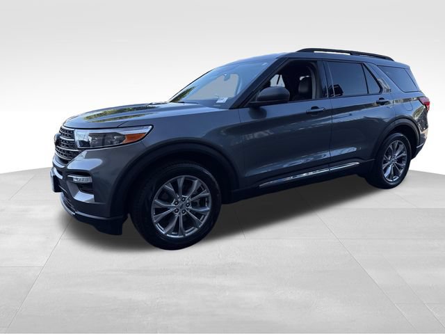 Used 2022 Ford Explorer XLT w/ Equipment Group 202A RWD image 1