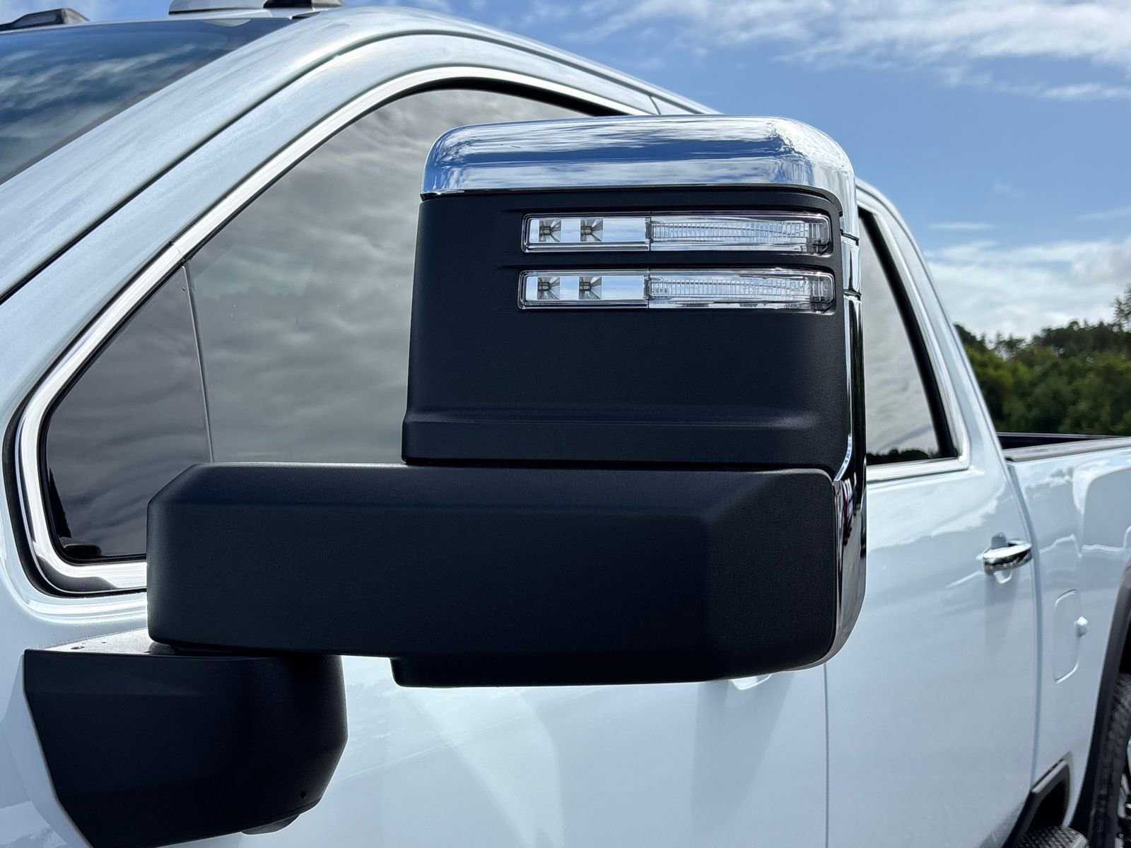 New 2026 GMC Sierra 2500 Denali w/ Denali Reserve Package image 46