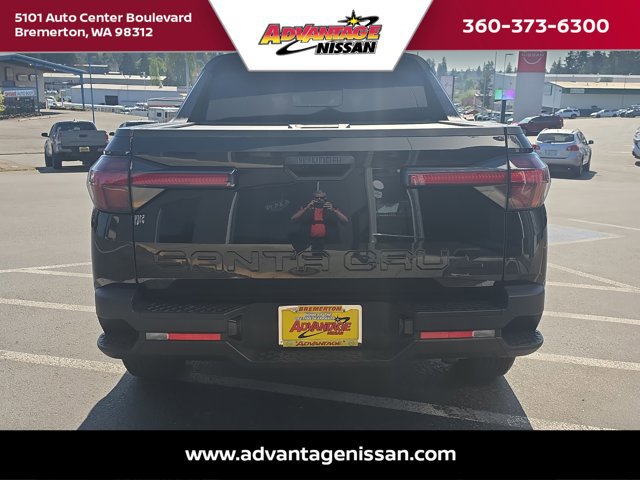 Used 2023 Hyundai Santa Cruz SEL w/ Activity Package AWD/4WD image 4