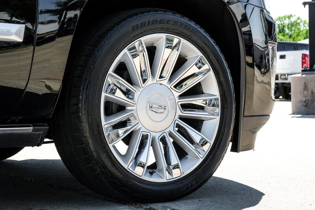 Used 2019 Cadillac Escalade ESV Platinum image 63