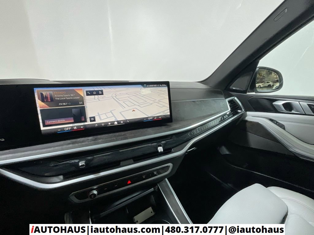 Used 2024 BMW X5 xDrive50e w/ Premium Package AWD/4WD image 29