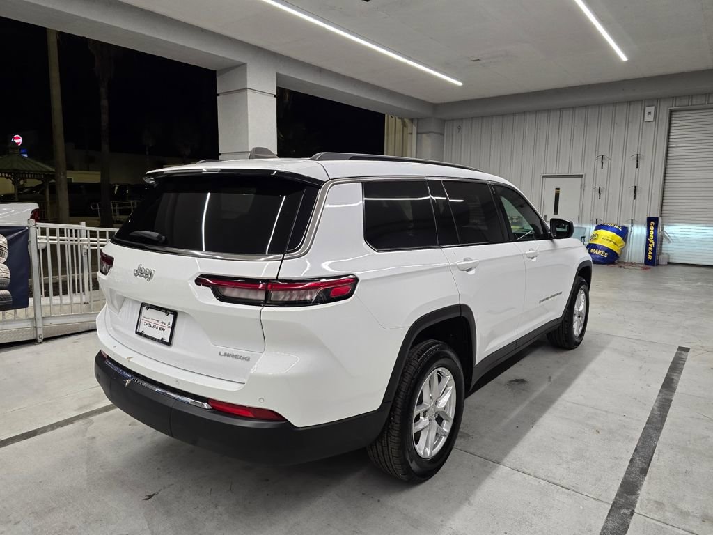 Used 2024 Jeep Grand Cherokee L Laredo w/ Luxury Tech Group I image 6