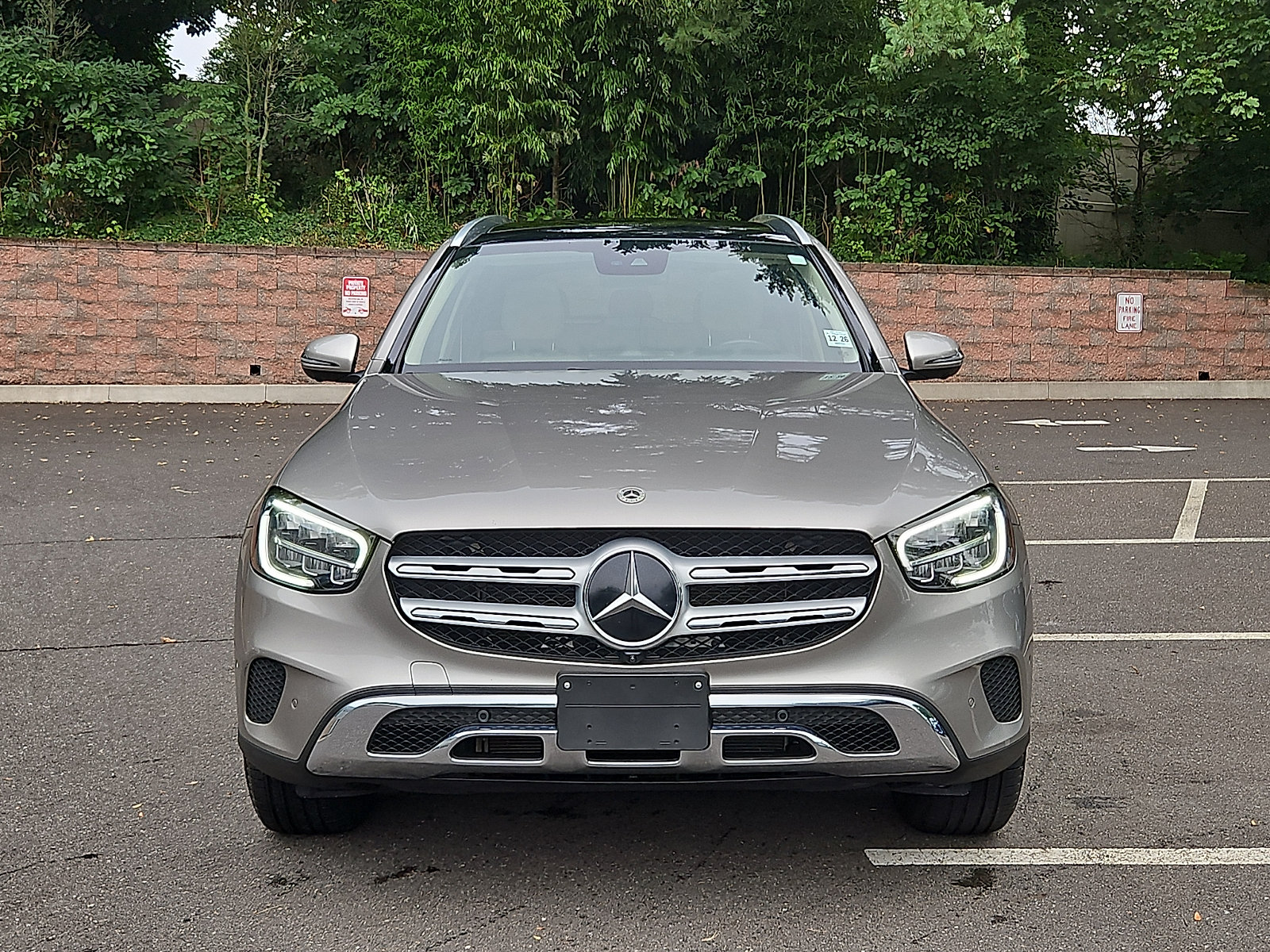 Used 2022 Mercedes-Benz GLC 300 4MATIC image 2