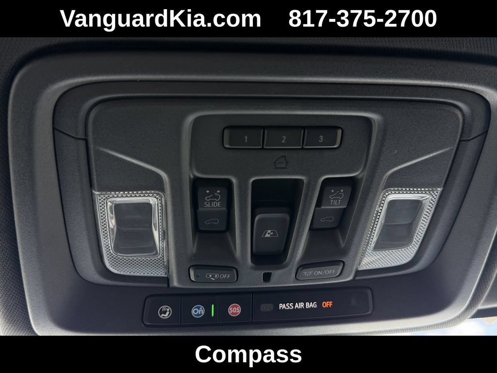 Used 2024 Chevrolet Silverado 2500 ZR2 w/ Technology Package AWD/4WD image 28