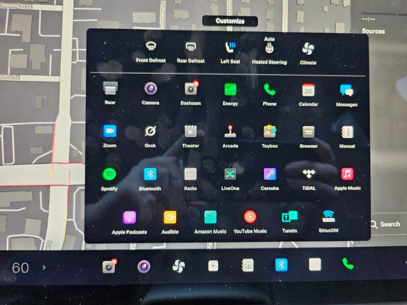 Used 2022 Tesla Model S Plaid image 32