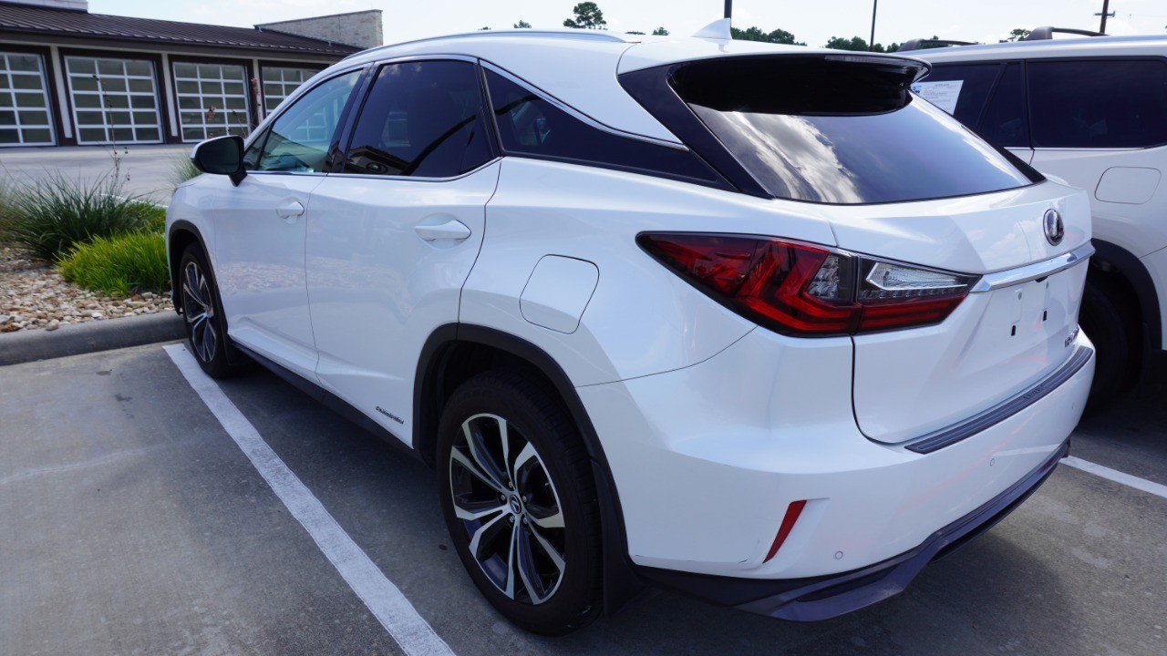 Used 2018 Lexus RX 450h AWD w/ Premium Package image 8