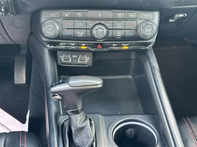 Used 2024 Dodge Durango GT image 14