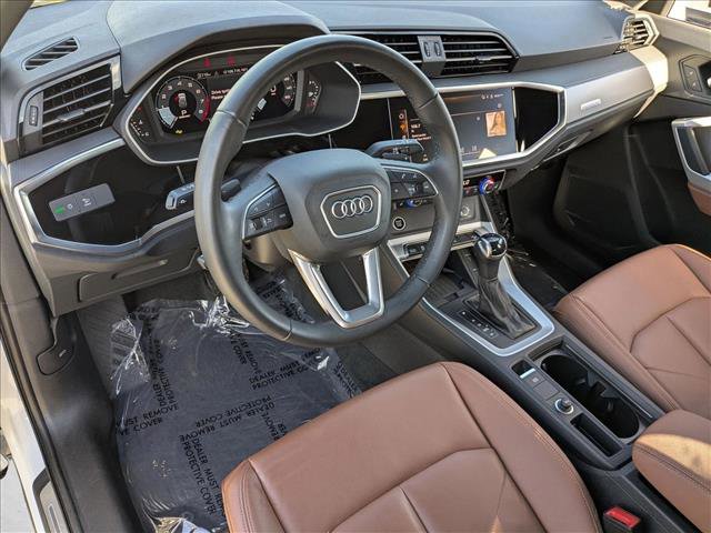 Certified 2024 Audi Q3 2.0T Premium Plus w/ Premium Plus Package image 10