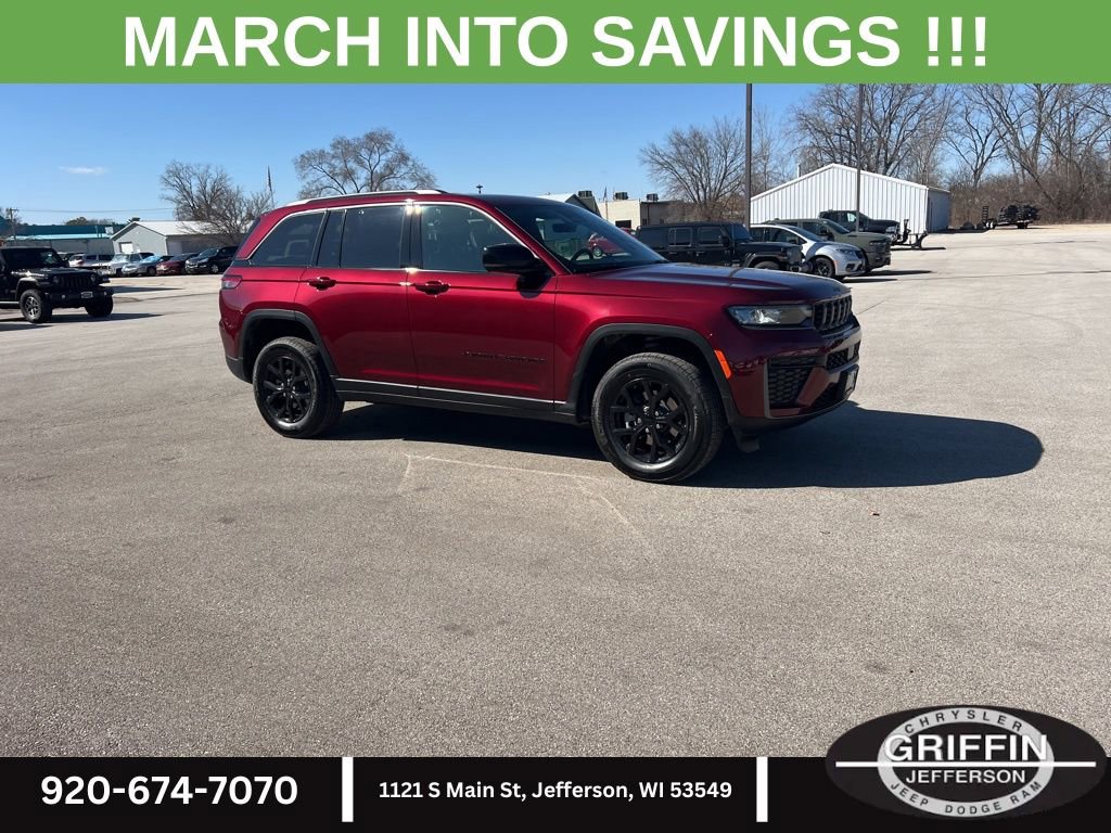 New 2026 Jeep Grand Cherokee Altitude image 7